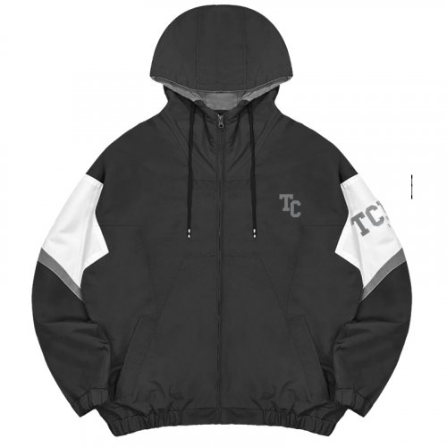 【預購至12/10,1/19陸續出貨】TCFSH拼接款運動夾克_黑白 【預購至12/10,1/19陸續出貨】TCFSH拼接款運動夾克_黑白